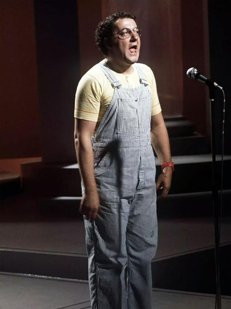 Coluche la véritable histoire d'un mec poster background