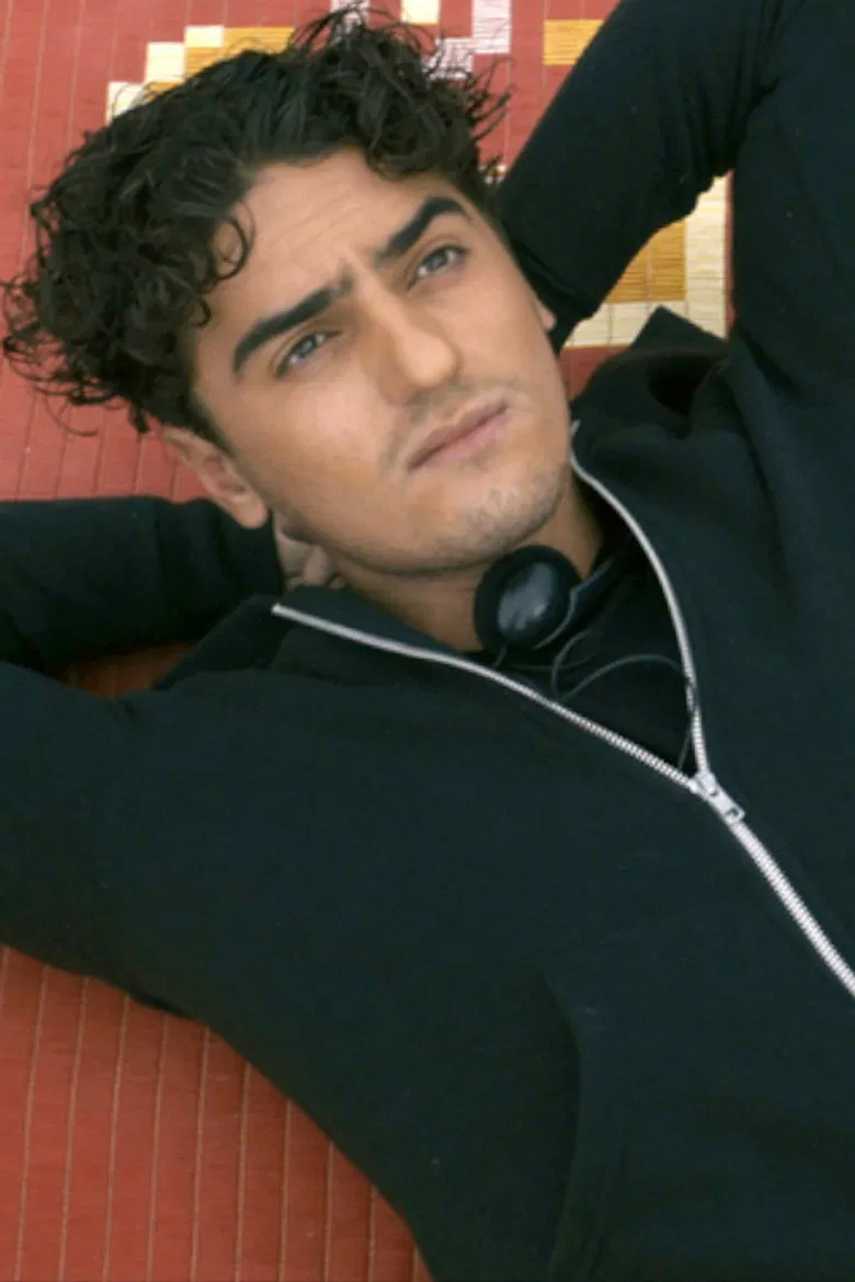 Nous avions poster background