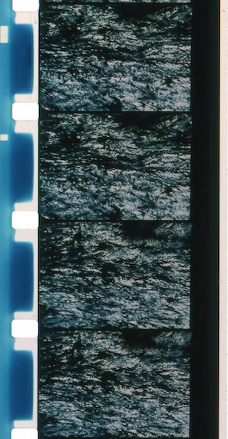 Mer poster background