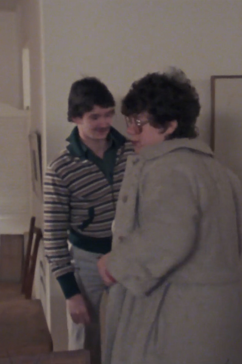 La surditude poster background