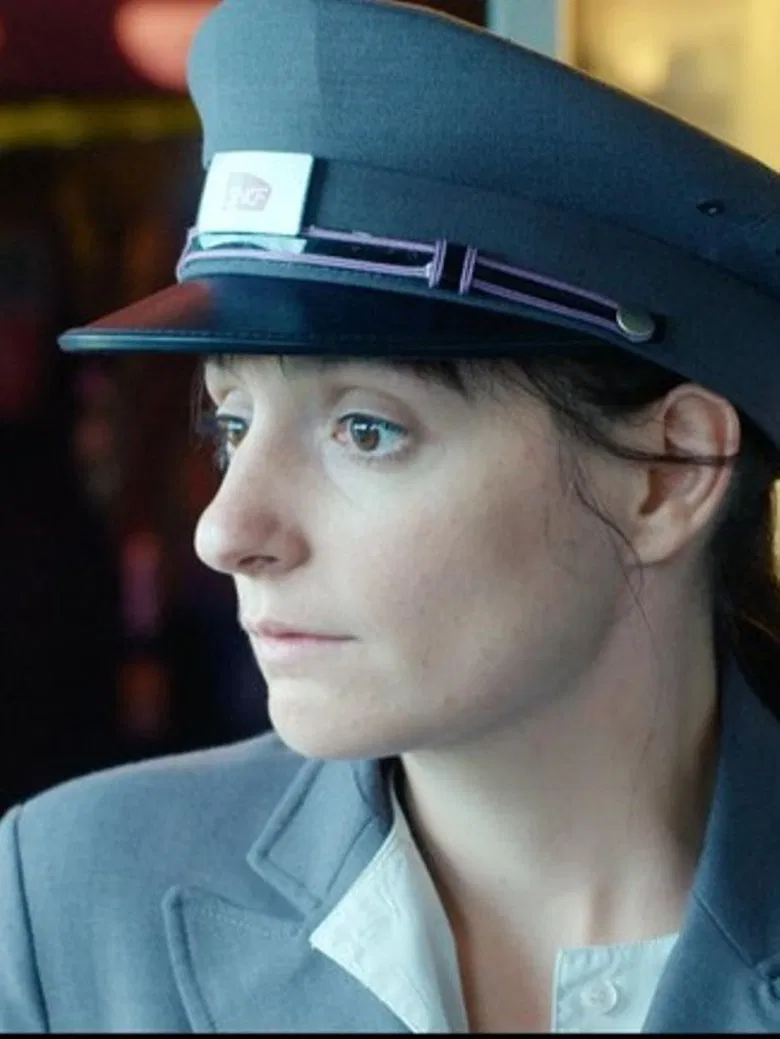 TGV poster background