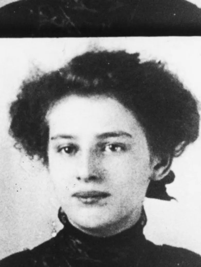 Nachrede auf Klara Heydebreck poster background