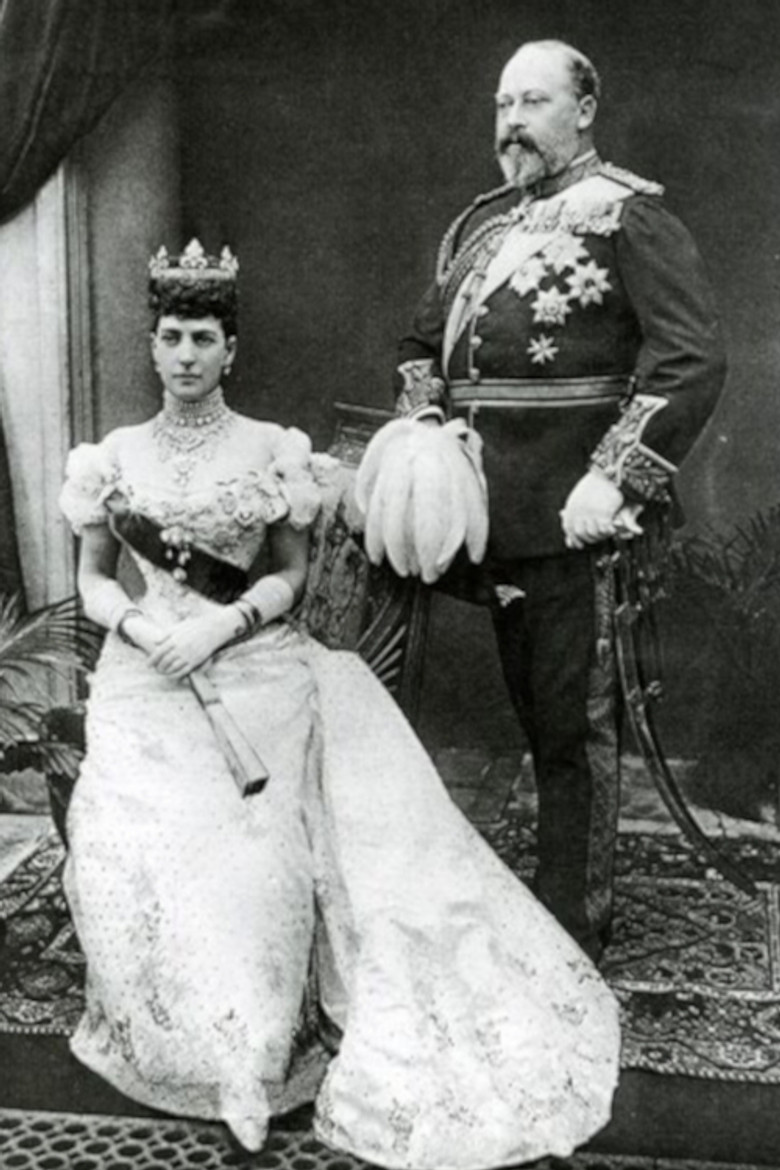 Royal Visit of the Cardiff Industrial and Fine Art Exhibition poster background