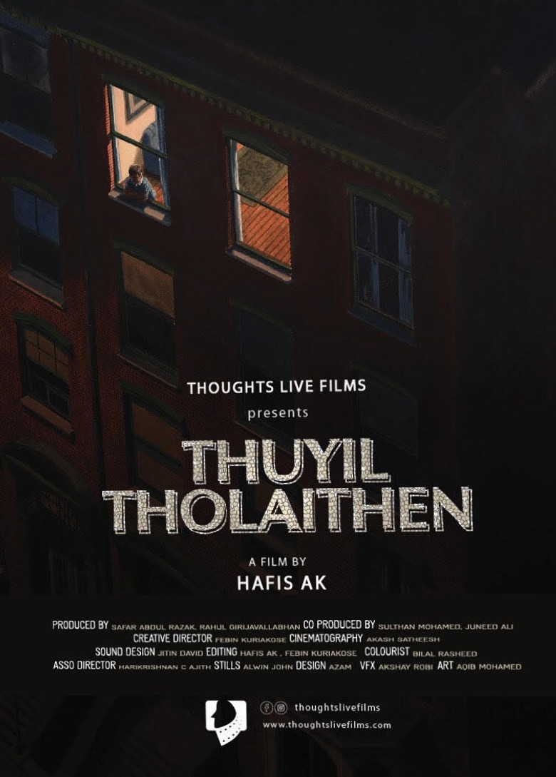 Thuyil Tholaithen poster background