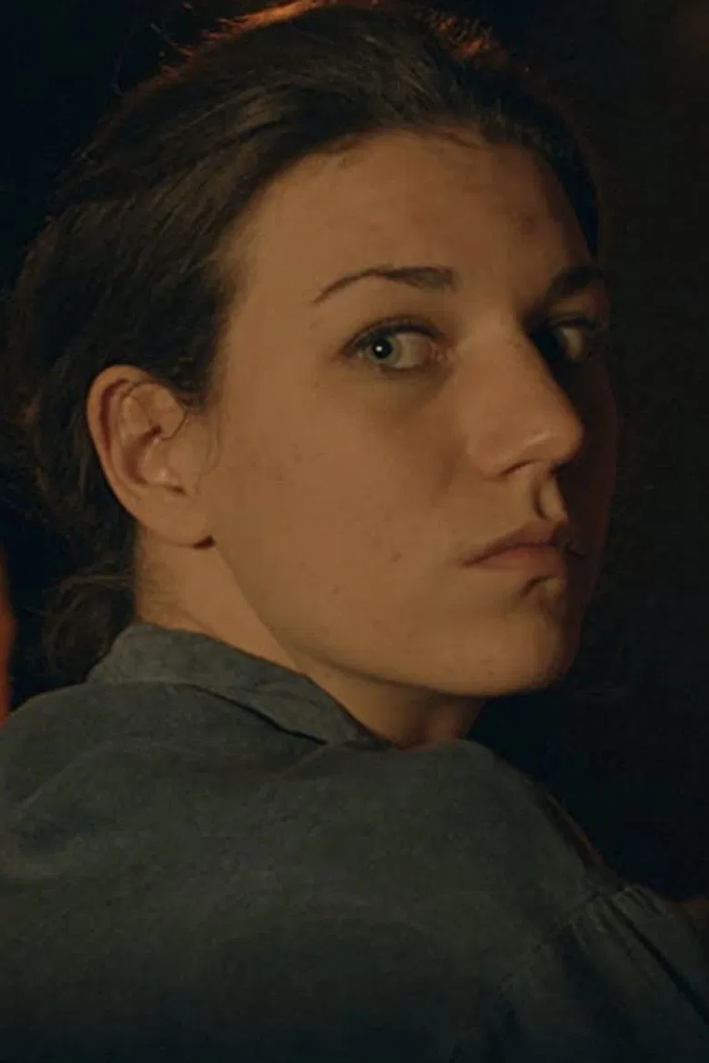 Côté Cour poster background