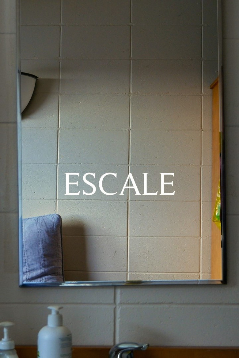 Escale poster background