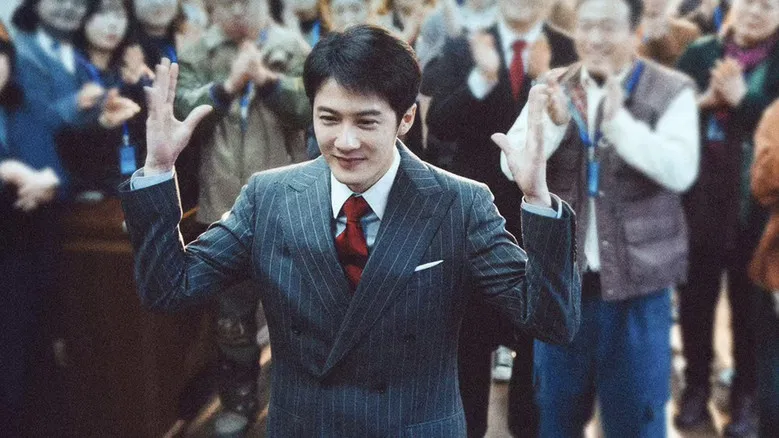 Li Qi standing in a dimly lit room, looking conflicted