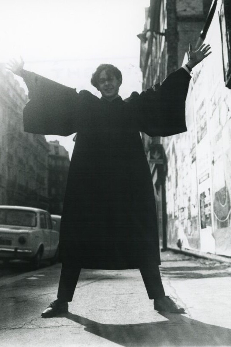 Evariste et les 7 dimensions poster background