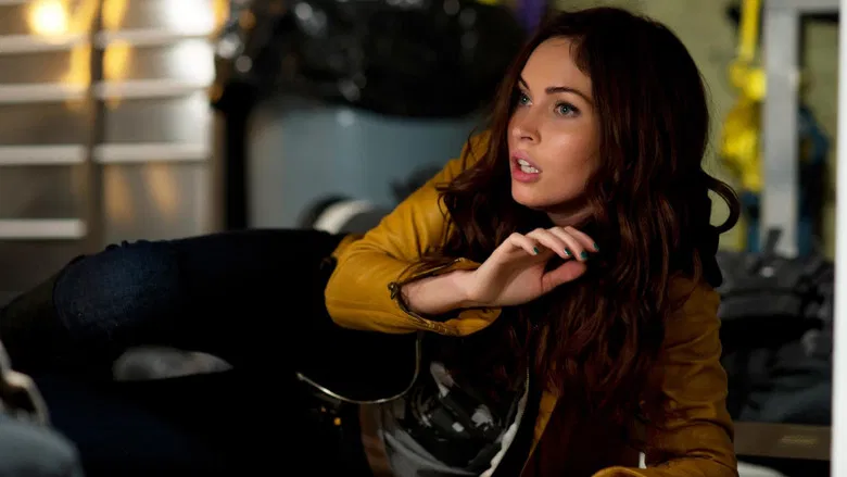 The snowy mountain chase sequence