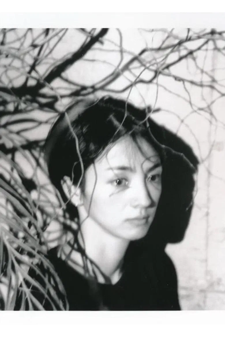 写真家 荒木経惟 ７７歳の切実 poster background