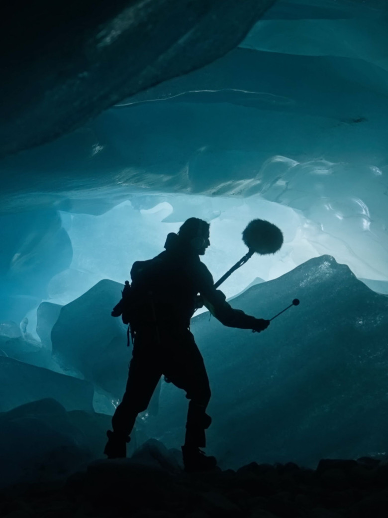 Swiss Sounds poster background