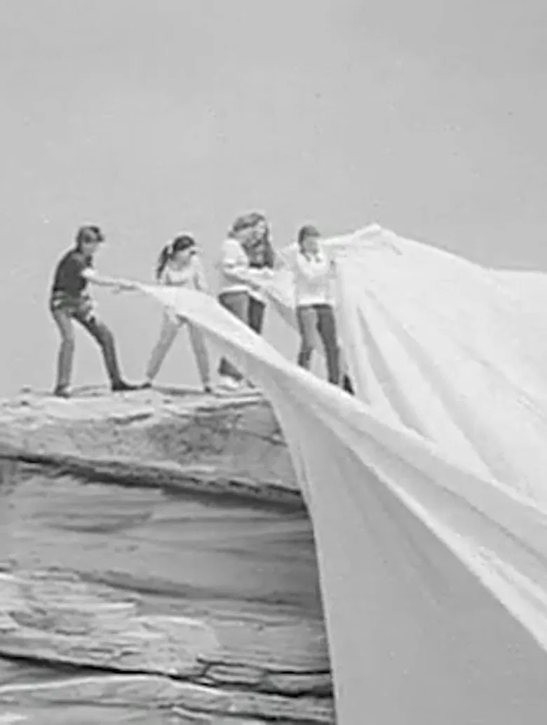 Operation Wrap Up: Christo In Australia poster background