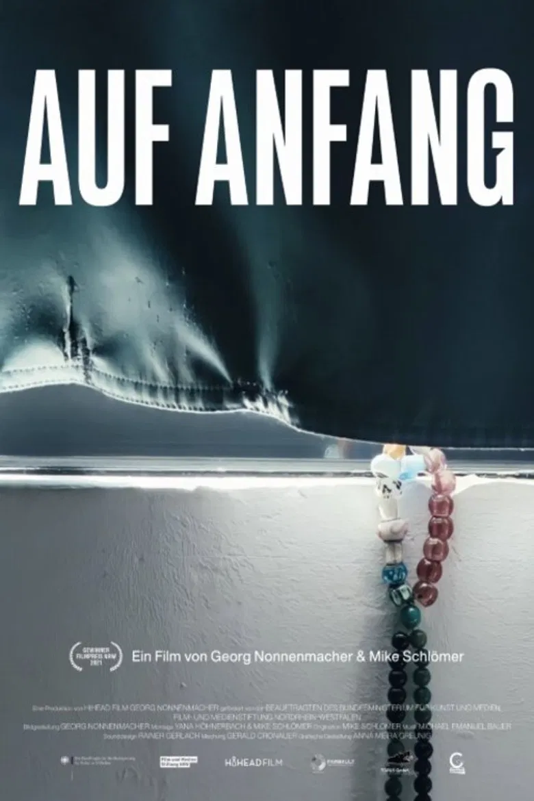 Auf Anfang poster background