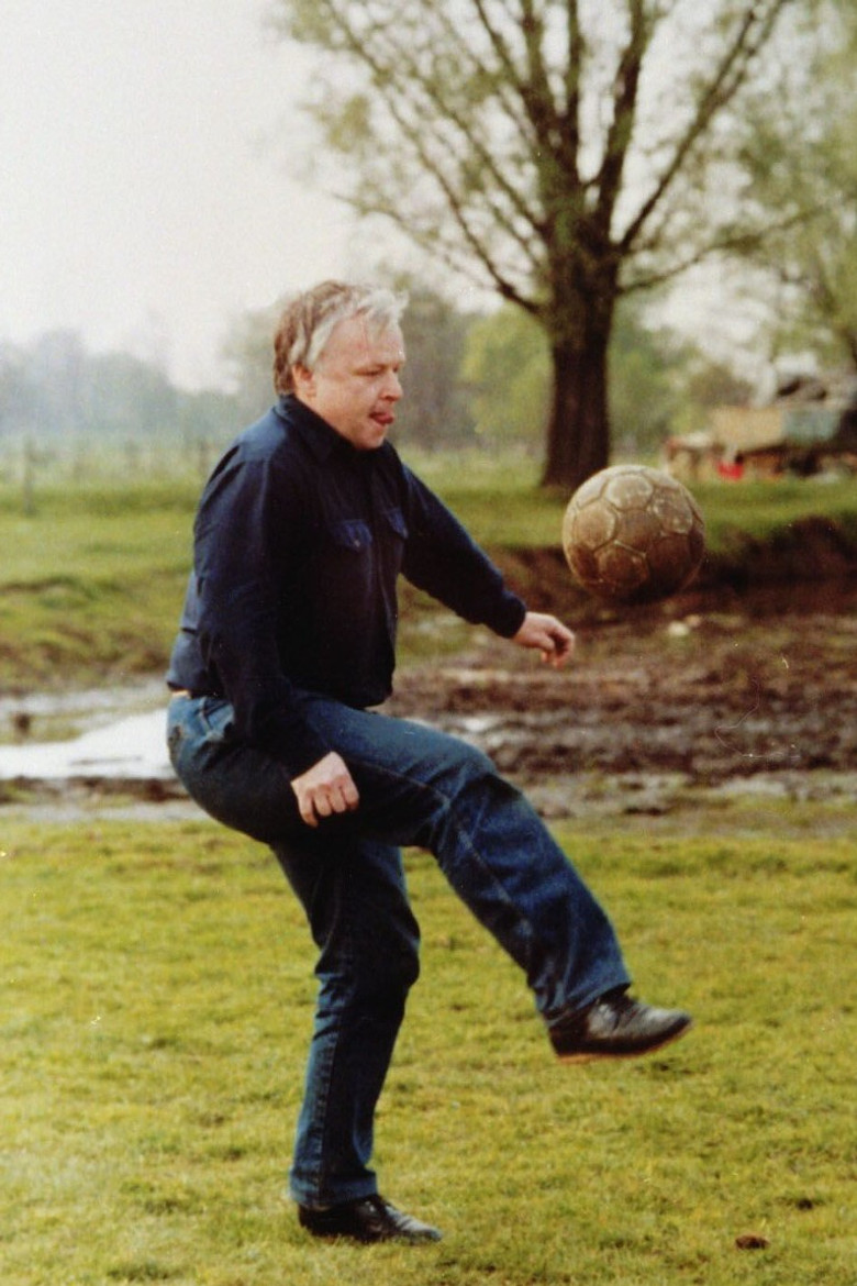 Pięć minut przed gwizdkiem poster background