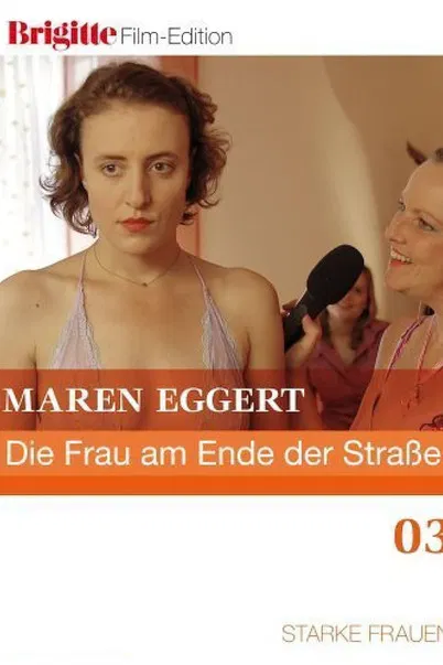 Die Frau am Ende der Straße poster background