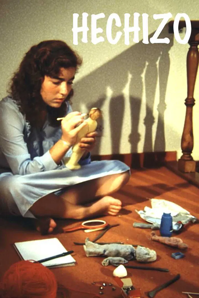 Hechizo poster background