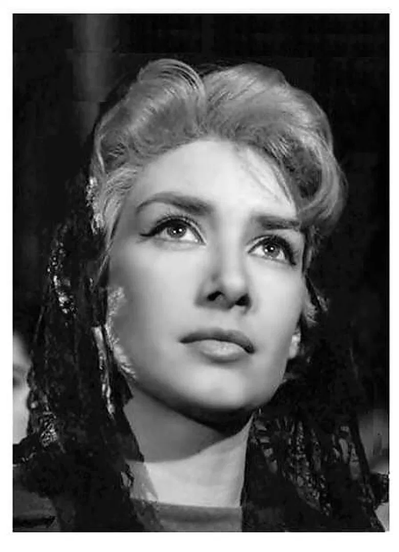 La procesión poster background